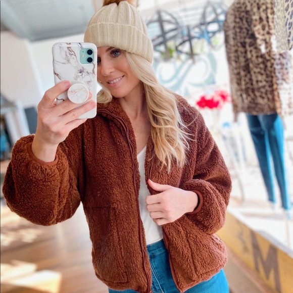 FEEL THE CHILL FULL ZIP SHERPA JACKET- HAZELNUT - Picture 3 of 5